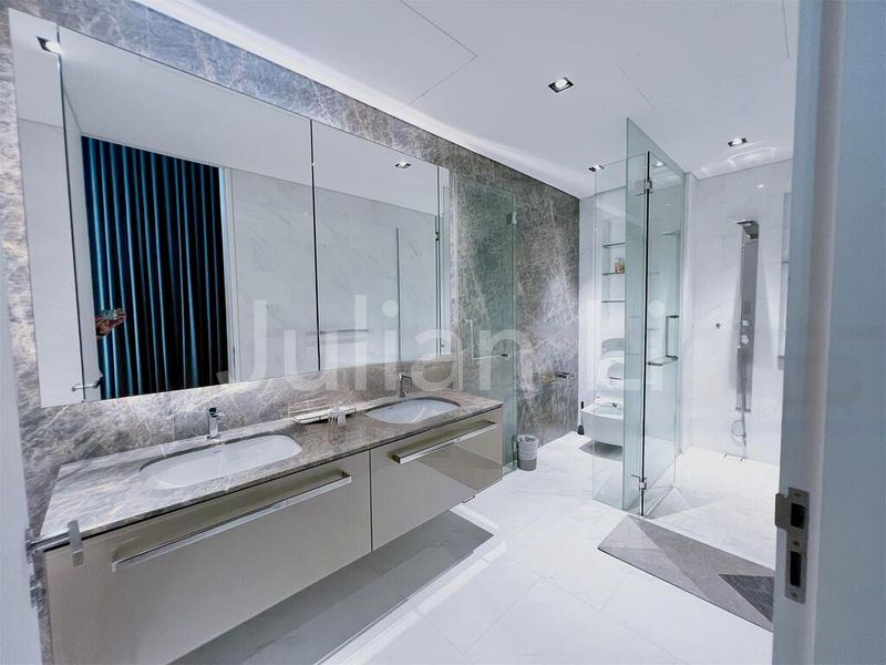 4 Bed Condo for Sale in  South Beach Residences - Image 8